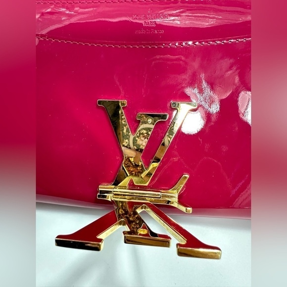 louis vuitton louise clutch patent in pink - Picture 10 of 16